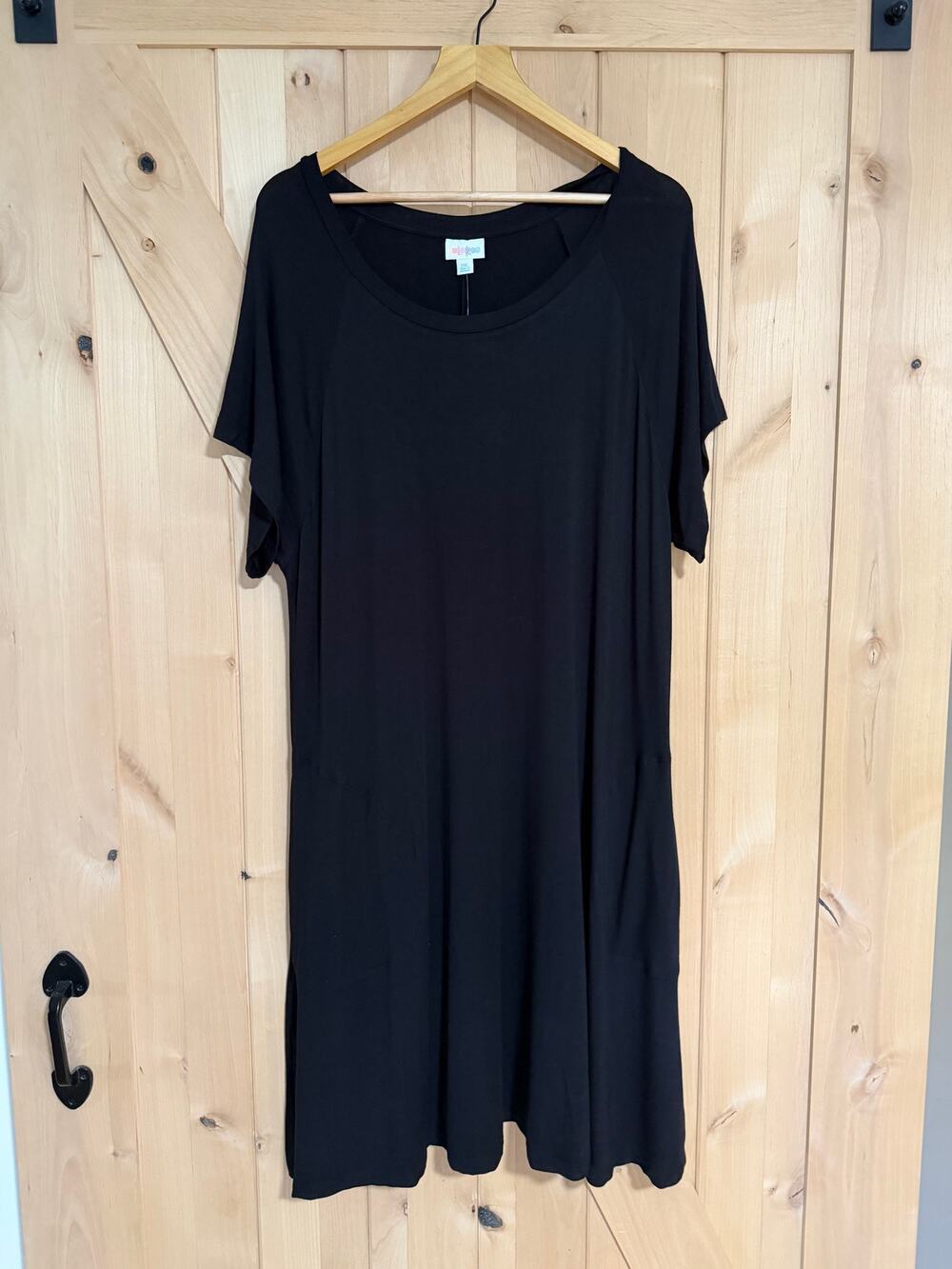 Lularoe | NWT Celia Short Sleeve Dress in Solid Black | Size 2XL (20-22)